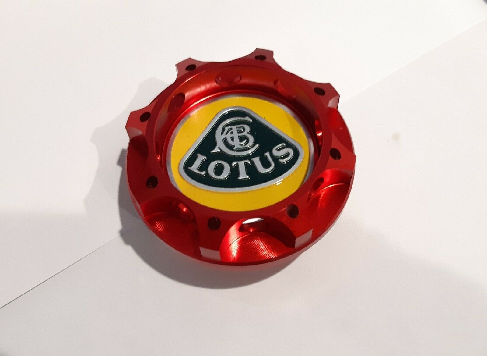Red anodized aluminum oil cap Elise Exige Evora